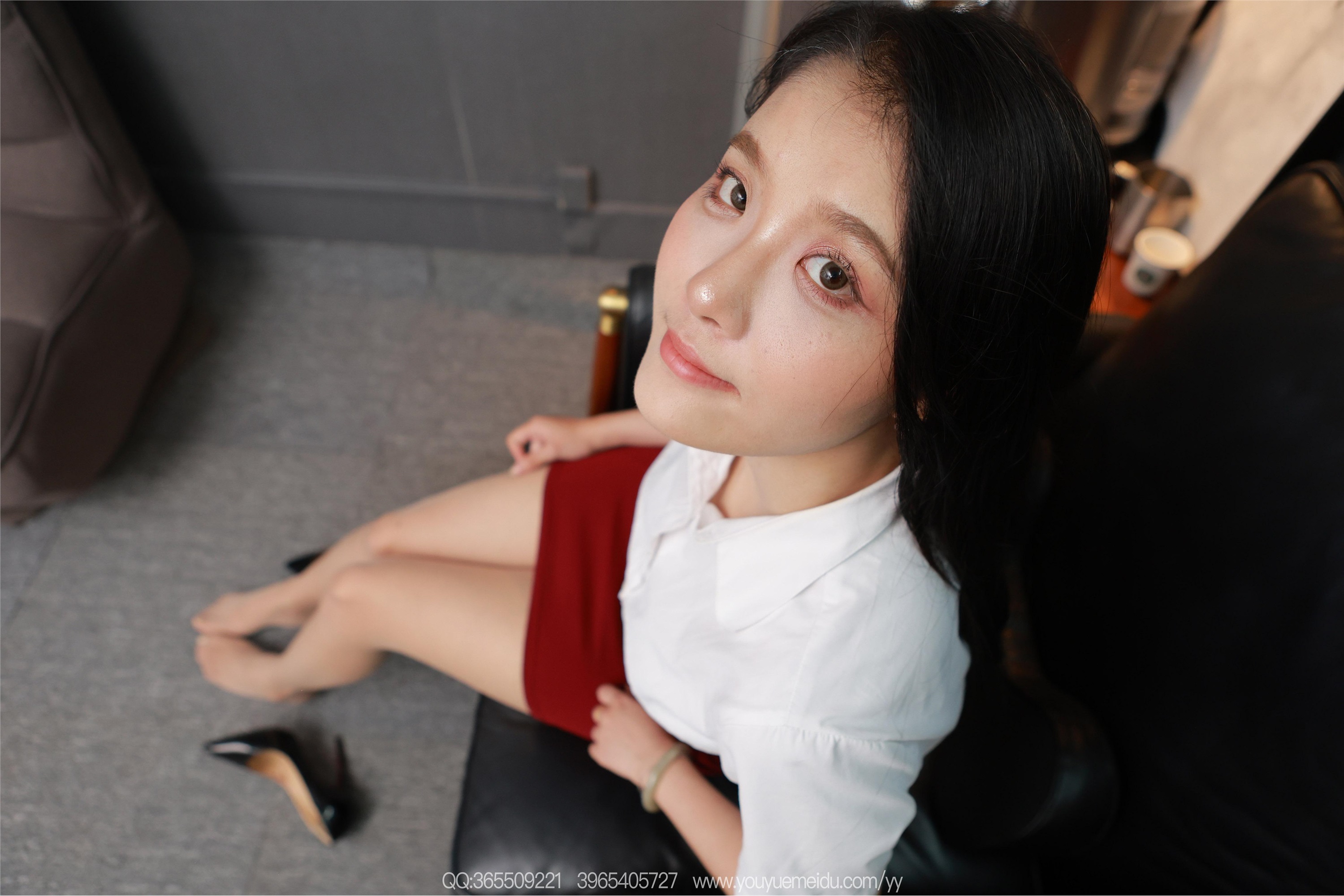 IESS异思趣向  2025.07.08 丝享家 2100 婉萍《OL小妹（上）》